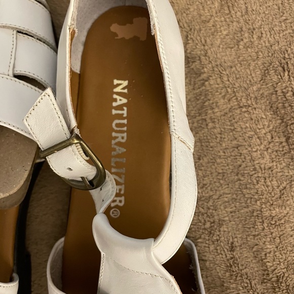 Naturalizer white woven leather sandals 9M - Picture 5 of 8
